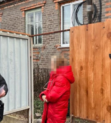 Затримано агентку ФСБ, яка коригувала удари по ЗСУ на Донеччині через &quot;зв’язкового&quot; з УПЦ МП, - СБУ. ФОТОрепортаж