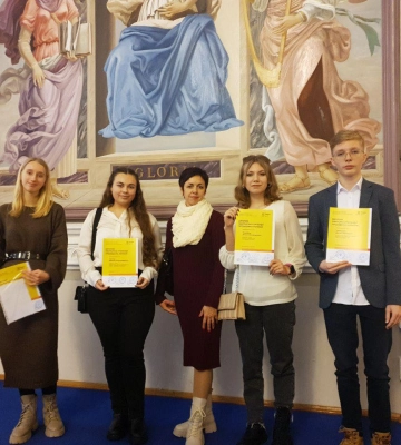 Черкаський гімназист отримав диплом лауреата стипендії президента