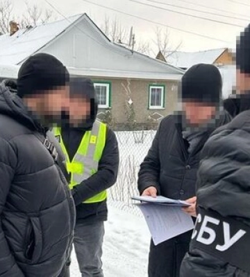 Депутат горсовета на Житомирщине вместе с бандой похищал людей и &quot;выбивал&quot; из них деньги, - СБУ. ФОТОрепортаж