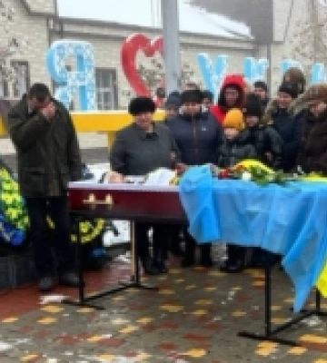 На Одещині в останню путь провели захисника Олександра Ульмана