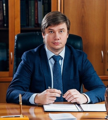 Стало відомо, якими мільйонними статками володіє голова Полтавської облради
