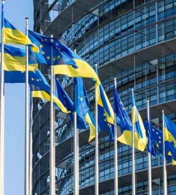 ЄС хоче передати Україні 15 мільярдів євро від заморожених активів Росії