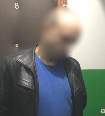 У Рівному поліцейські затримали наркоторговця: збував амфетамін (Фото)