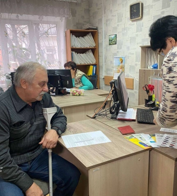 Безкоштовне отримання засобів реабілітації для людей з інвалідністю у Дніпрі: що потрібно