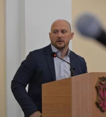 Нова автівка і допомога ВПО: Сергій Каплін вимагає НАБУ і НАЗК перевірити статки ексголови Полтавської ОВА Нова автівка і допомога ВПО: Сергій Каплін вимагає НАБУ і НАЗК перевірити статки ексголови Полтавської ОВА