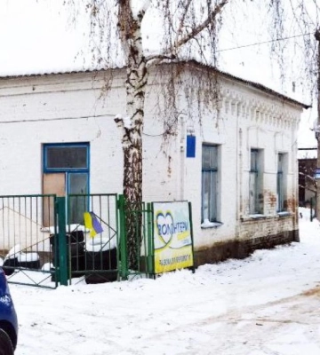 Медичні прилади ліки та...мед?У Дубні 37-річний чоловік обікрав волонтерський центр