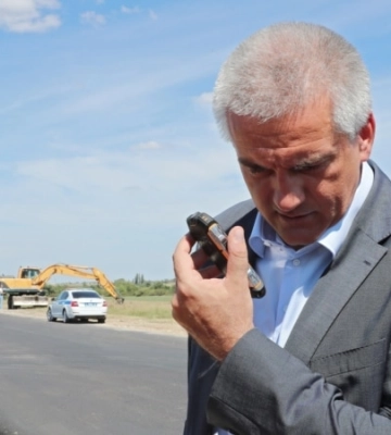Аксьонов прокоментував можливість відкриття аеропорту Сімферополя