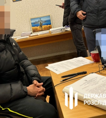 Правоохоронець з Одещини організував &quot;бізнес&quot; на переправленні чоловіків через кордон