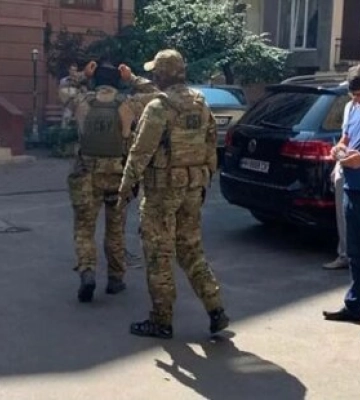 З Росії на одеські заправки: як компанія Дмитра Бузаджі &quot;Газ Актив&quot; заправляє водіїв