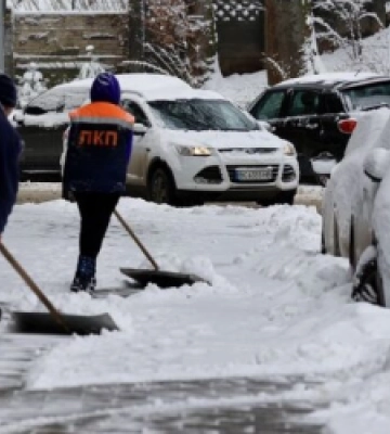 Понад 630 львівських двірників отримають 10 тис. грн премії