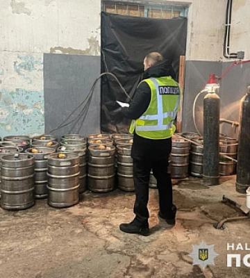 В Днепропетровской области полицейские ликвидировали незаконное производство алкоголя