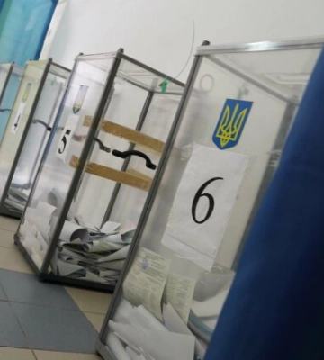 Киевляне рассказали, за кого будут голосовать на выборах мэра: опрос КМИС и тг-каналов