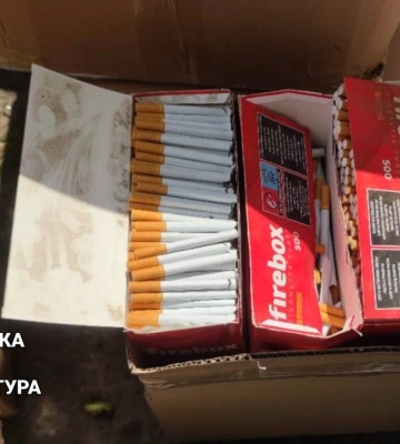 На Харківщині викрито масштабну схему підпільного виробництва сигарет під виглядом відомих брендів На Харківщині викрито масштабну схему підпільного виробництва сигарет під виглядом відомих брендів