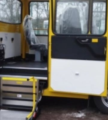 Для школярів та юних спортсменів Первомайська закупили два автобуси