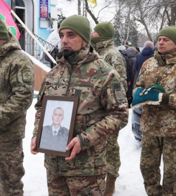 В Охтирці провели в останню путь прикордонника, який загинув на Сумщині
