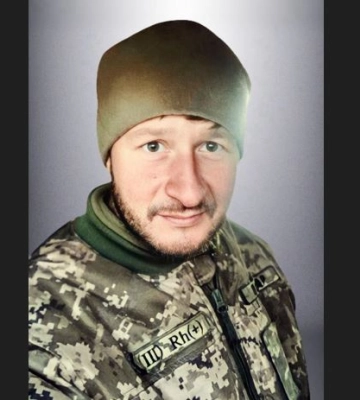 Куховарив для своїх побратимів. Завтра Львів попрощається з Артемом Шакаряном