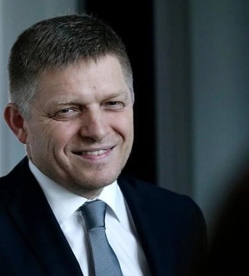 Фицо заявил о необходимости территориальных изменений для прекращения войны РФ в Украине
