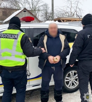 На Чернігівщині затримали водія, який умисно скоїв наїзд на поліцейського