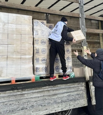 До Луцька доставили понад 13 тонн гумдопомоги з Канади