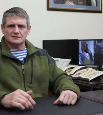 Після значних втрат РФ на лівобережжі Херсонщини &quot;мілблогери&quot; закликали командувача Теплинського піти у відставку, - британська&amp;hellip;