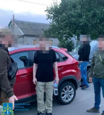 Мешканця Миколаєва, який фіксував на відеореєстратор та передавав ворогу позиції ЗСУ, засуджено до 15 років позбавлення волі з&amp;hellip;