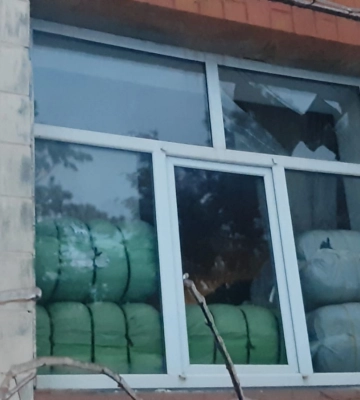 Оккупанты обстреляли пожарную часть Торецка: есть повреждения