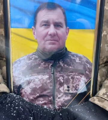 У Сумах попрощаються із захисником Олексієм Ємильяненком