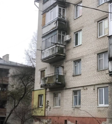 Скандал у Луцьку: квартира-смітник навіть після смерті її господині завдає клопотів сусідам