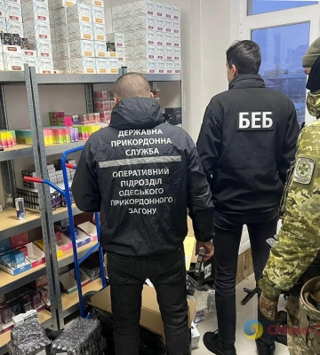 В Одесі викрили незаконний цех, де виготовляли електронні сигарети