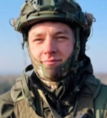 Луцьк проведе в останню дорогу полеглого 28-річного воїна Миколу Мялковського