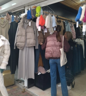 В Одесі на промтоварному ринку 7-й кілометр оголосили про нові зимові колекції