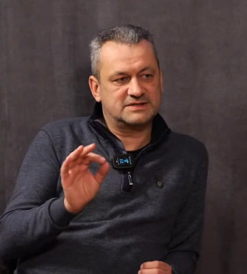 Це не повноваження комунальних служб: жителям Черкас пояснили, чому є неприбрані тротуари