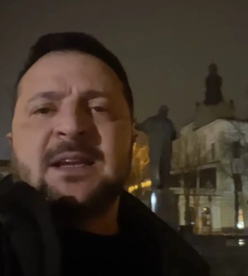 Зеленський відвідав Львів та записав історичне звернення біля пам&#039;ятника Шевченка