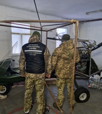 На Волині викрили контрабандистів, які виробляли БпЛА, щоб переправляти через кордон цигарки
