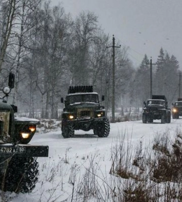 В Мариуполе зафиксировано перемещение колонн военной техники: названо направление