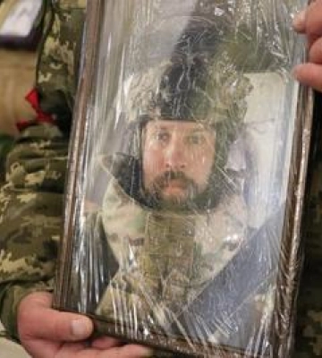 Полтавська громада попрощалася із полеглим на війні Андрієм Коваленком