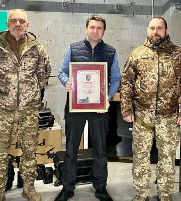 Разом до перемоги! Захисники від дніпрян отримали чергову партію допомоги – дрони, антидронові рушниці, станції, телевізійні&amp;hellip;