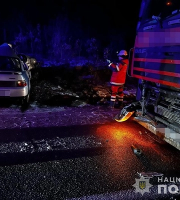 На Вінниччині у ДТП загинула водійка легковика