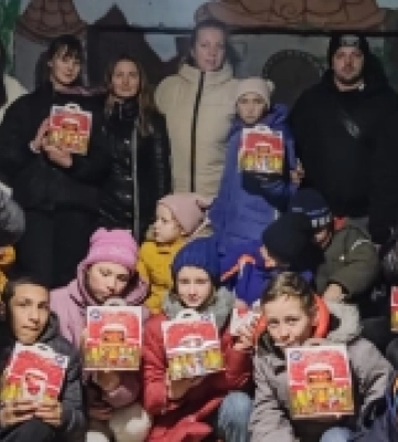 Молодь з Корця влаштувала свято для вихованців спецшколи