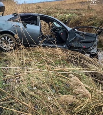 В Одесской области автомобиль попал в канал, двое погибших