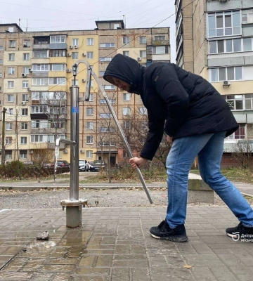 У Дніпрі вже встановили 97 колонок з технічною водою