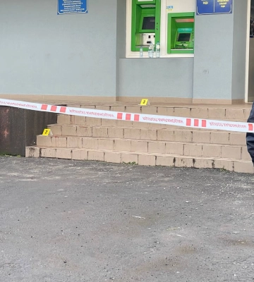 Поліція розслідує вибух у сільраді на Закарпатті як теракт