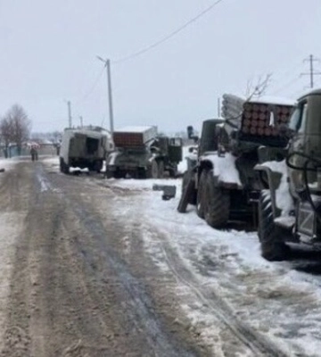 Оккупанты перебрасывают через Мариуполь военную технику на Бердянское направление
