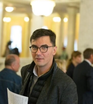 Готовит переворот? &quot;Слугу народа&quot; Мотовиловца подозревают в дестабилизации Киевского облсовета