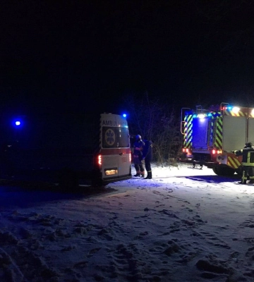 На Волині карета «швидкої» з хворим чоловіком застрягла на бездоріжжі