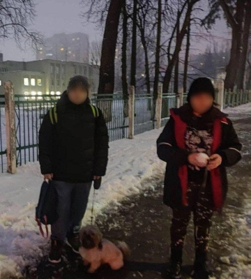 У Києві звільнили охоронця, який не пустив дітей у сховище, бо ті були з собакою