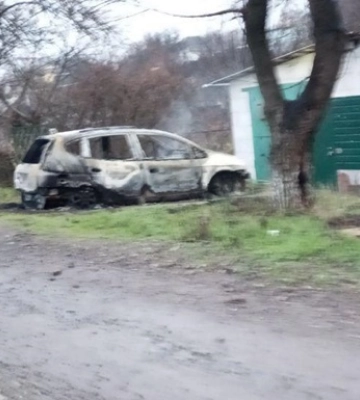 В Мариуполе взорвали автомобиль с российским офицером - Андрющенко