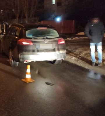 Рівнянка перебігала дорогу й потрапила під колеса авто