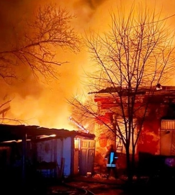 Полиция показала удар &quot;шахедов&quot; по больнице под Херсоном