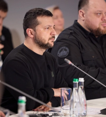 Чому Зеленський вирішив звернути увагу на регіони: що непокоїть в Україні